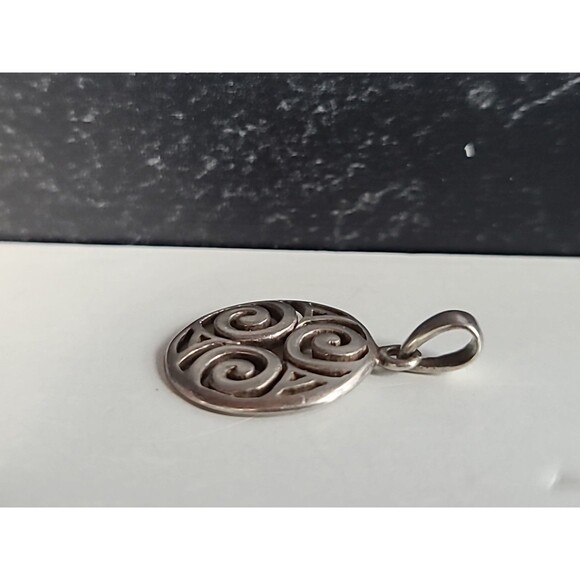 Peter Stone 925 Celtic Triple Spiral Pendant Vintage - Picture 4 of 10